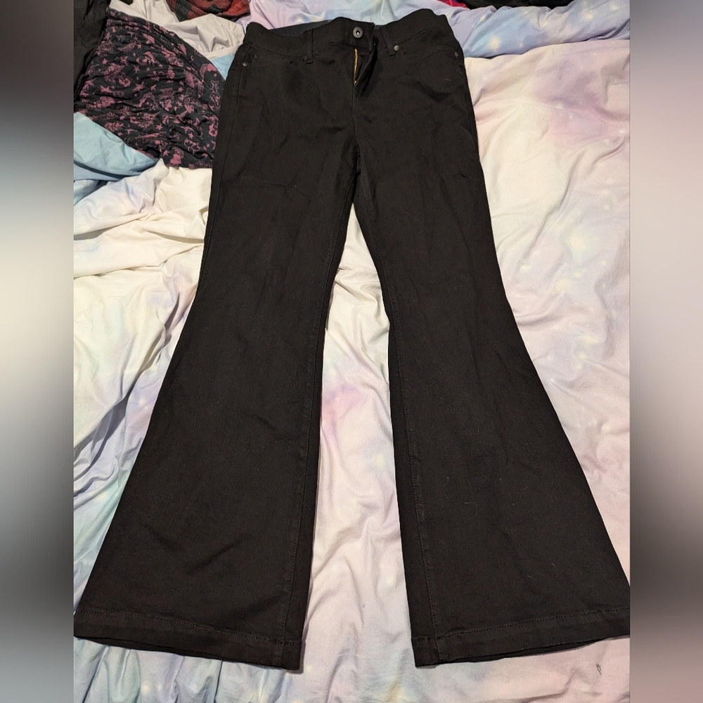 Torrid bombshell flare size 16R